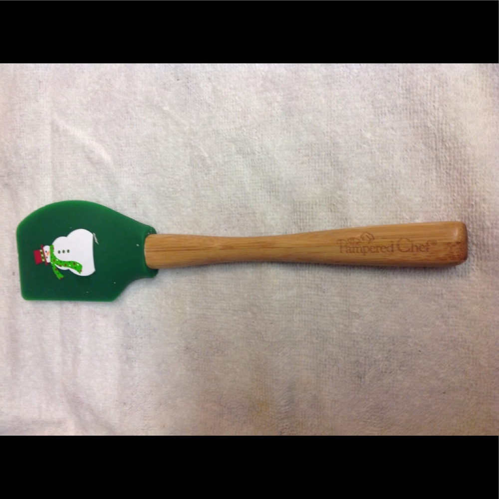 Pampered Chef Snowman rubber scraper (spatula)